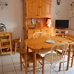 Appartement Rdc Avec Terrasse, A 200M De La Plage Des Generelles, Parking Et Jardin Prive - Fr-1-22-229 라트슈수르메르